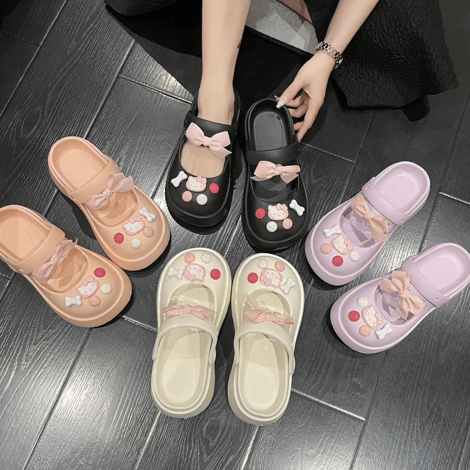 Sandalias Hello Kitty Charms